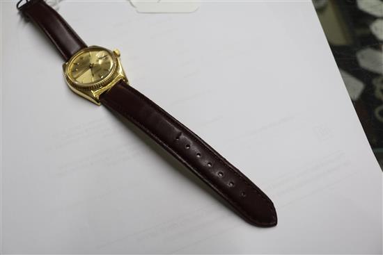 A gentlemans 1970s 18ct gold Rolex Oyster Perpetual Datejust wrist watch with box and papers,